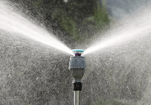 🎁Rotating Tripod Sprinkler
