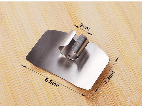 🎁 Kitchen Tool Aid Stainless Steel Finger Guard