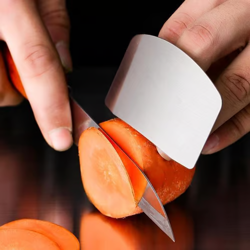 🎁 Kitchen Tool Aid Stainless Steel Finger Guard