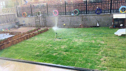 🎁Rotating Tripod Sprinkler